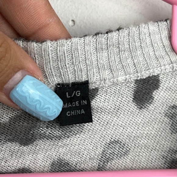 ATM Anthony Thomas Melillo Cotton & Cashmere Leopard V-Neck Sweater size Large - Picture 8 of 9